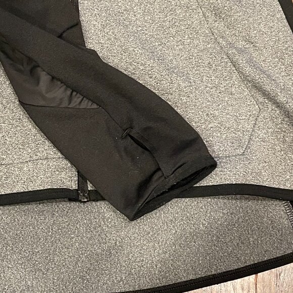 Nike Dri-FIT Hooded Full Zip Jacket Gray Black Woven Overlay Thumbholes Size L - Picture 6 of 8